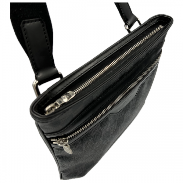 louis_vuitton_mens_damier_graphite_canvas_thomas_4