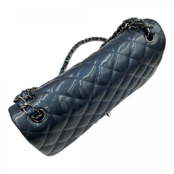 chanel_classic_double_flap_medium_shoulder_bag_5