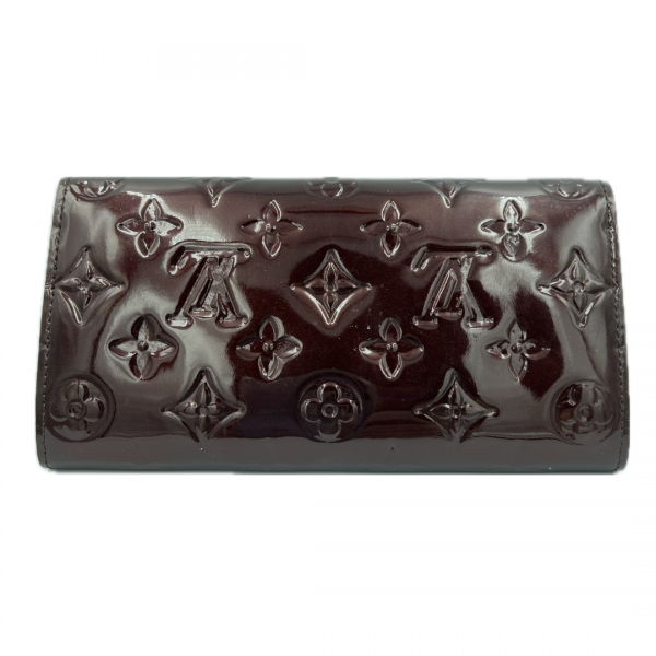 louis_vuitton_sarah_patent_leather_wallet_1